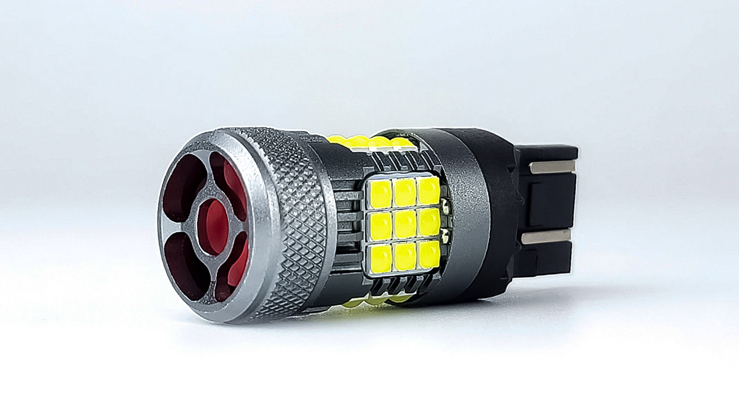 Glow FAN1 T20(2) 9-48V 30W CAN 3000Lm 7443/W21/5W base-16mm EU